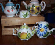 teapots.jpg